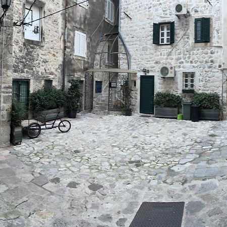 Puerta Apartments Kotor Exterior photo